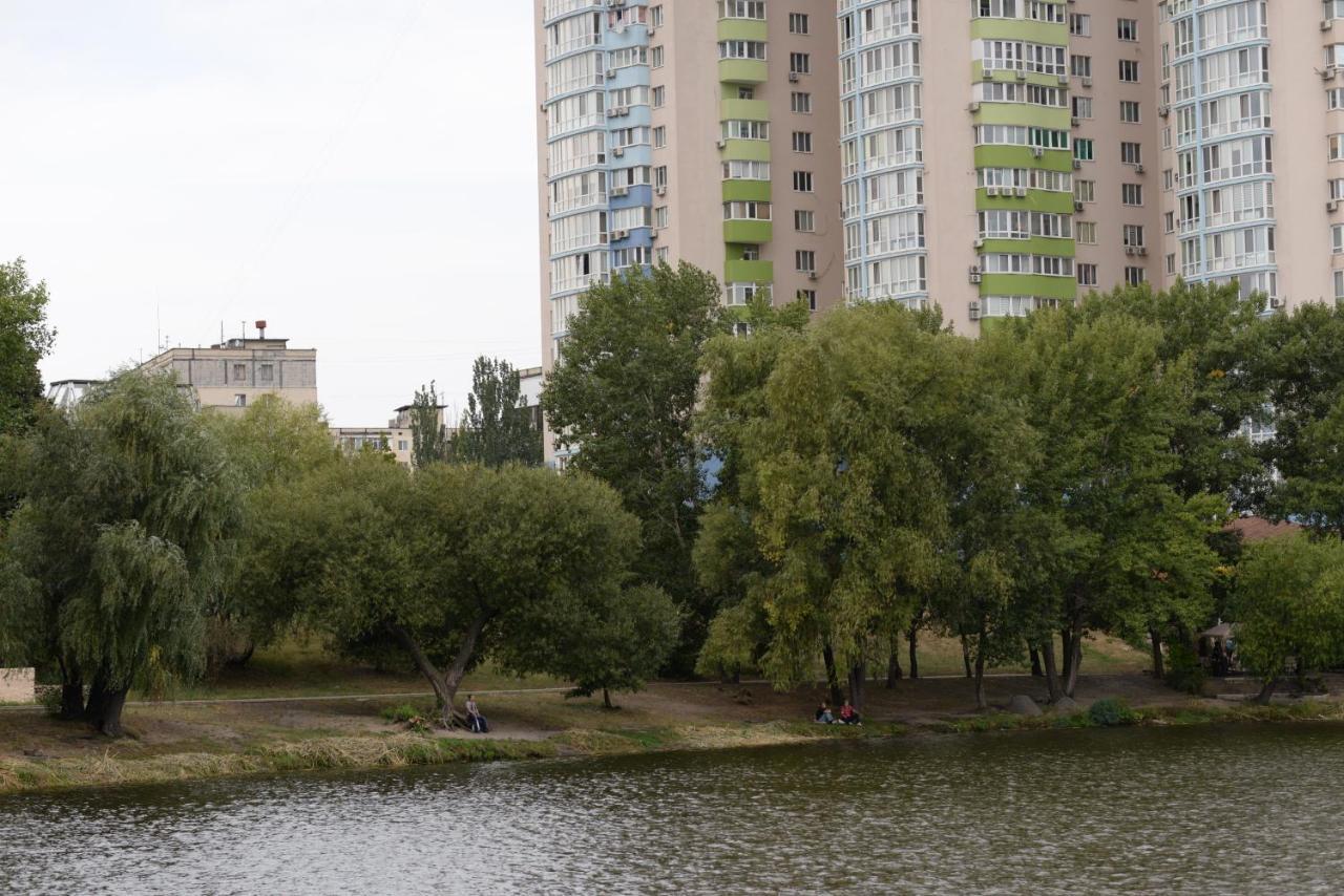Apart Hotel Lake Apartments Kiew Exterior foto