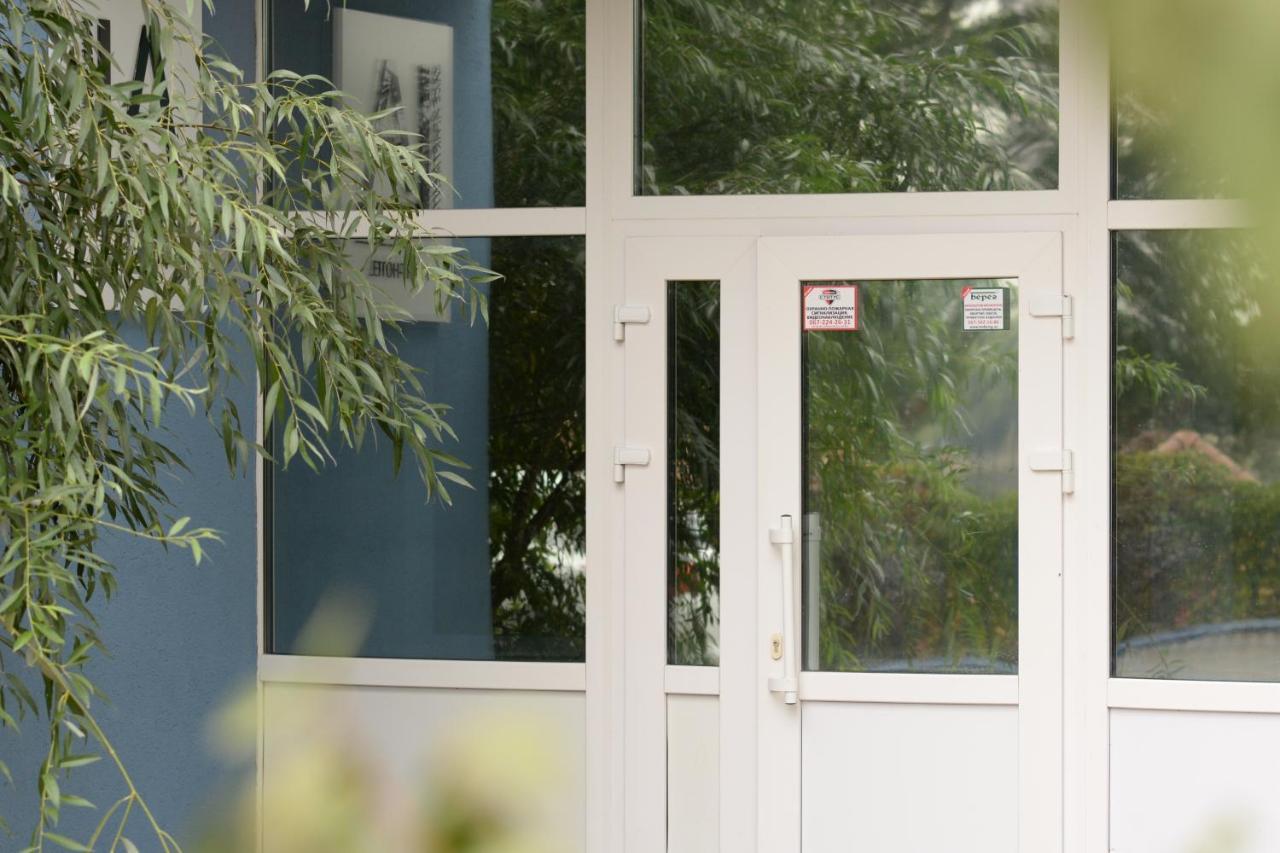 Apart Hotel Lake Apartments Kiew Exterior foto